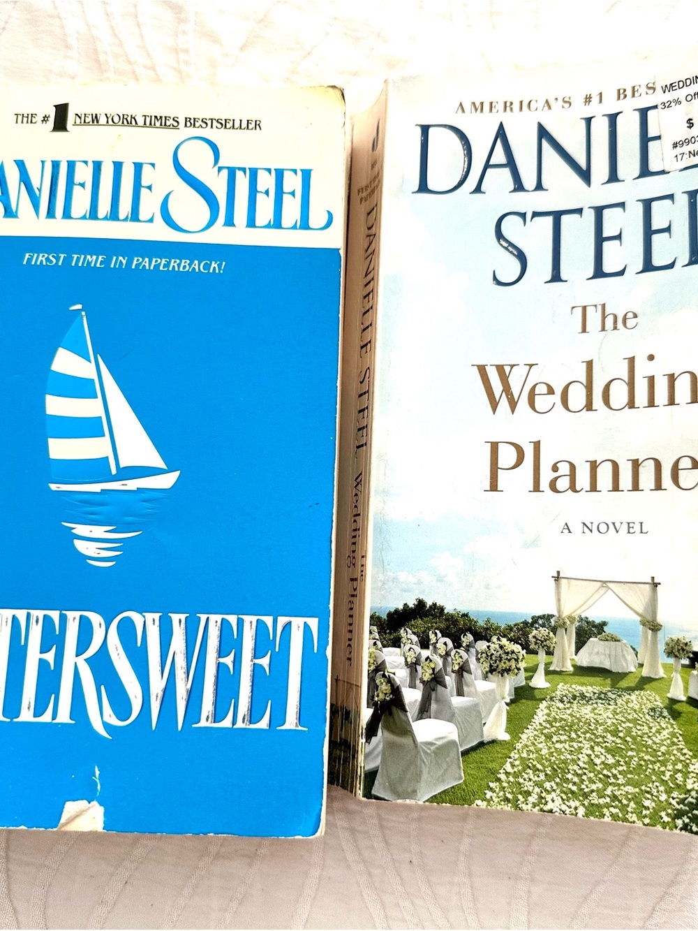 VTG Danielle Steele Paperback Books Bittersweet & The Wedding Planner